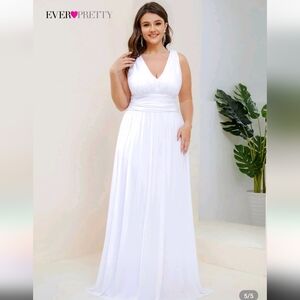 White Double V Neck Ruched Waist Maxi Dress Size 0x Size 12